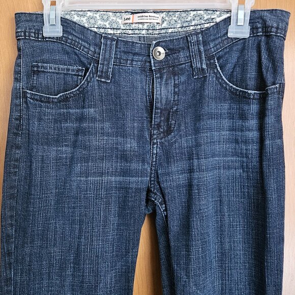 Lee Midrise Bootcut Lower on the Waist Blue Jeans  Size SM - Picture 3 of 15